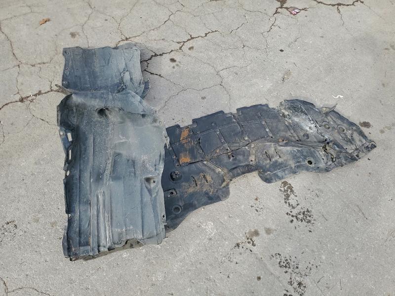 Фото 12 - TOYOTA CAMRY