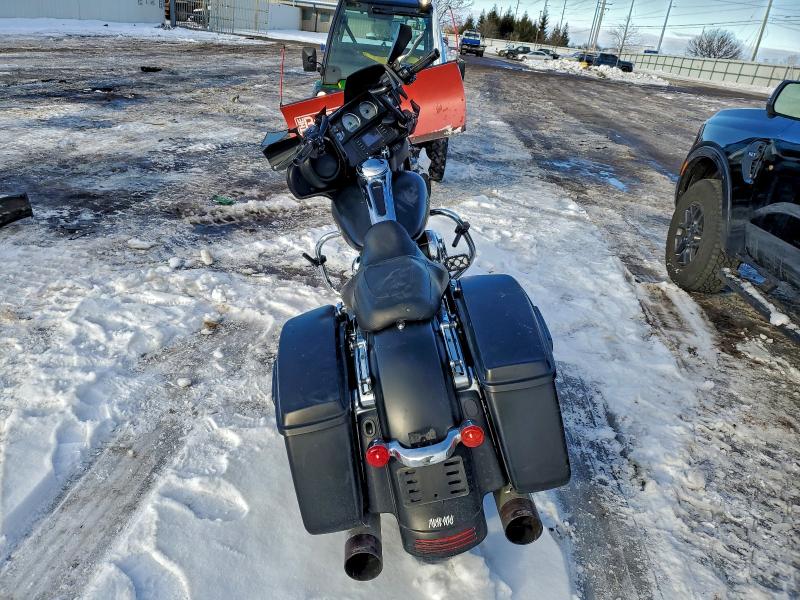 HARLEY-DAVIDSON FL 2016