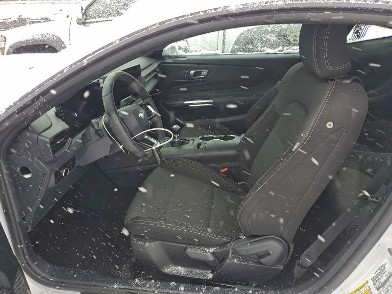 Фото 7 - FORD MUSTANG