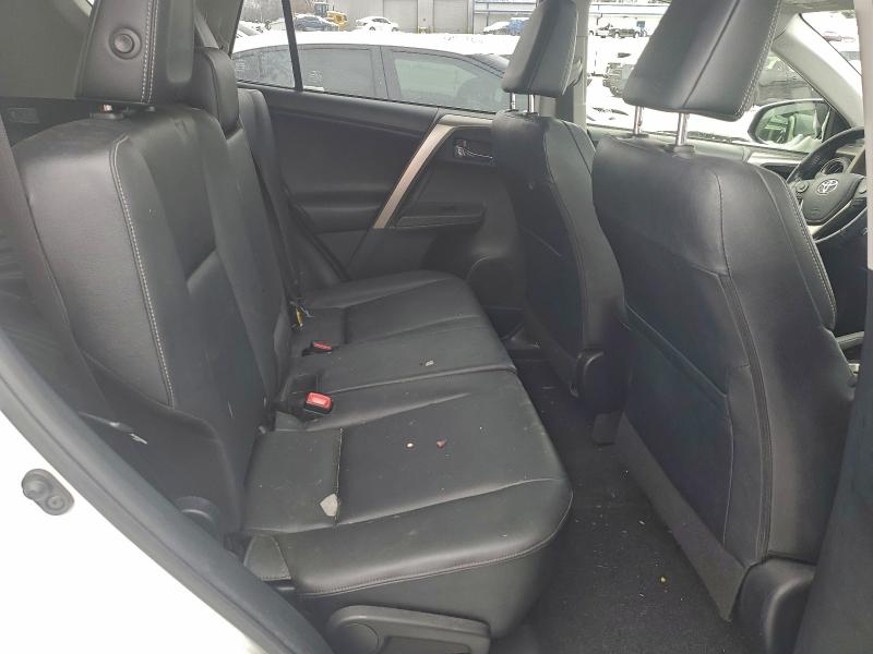 Фото 11 - TOYOTA RAV4