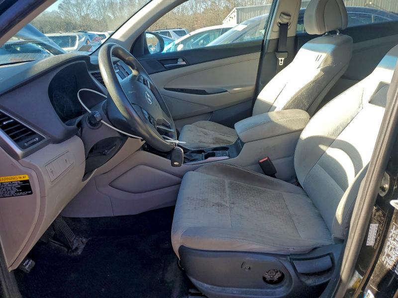 Фото 7 - HYUNDAI TUCSON