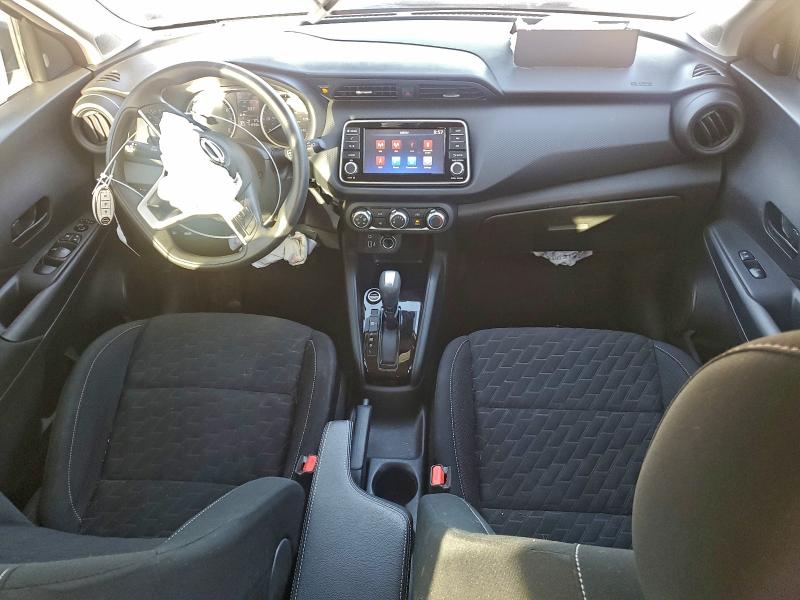 Фото 8 - NISSAN KICKS