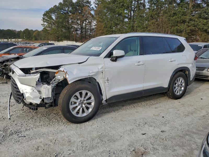 TOYOTA GRAND HIGH 2025 VIN 5TDAAAA5XSS022931