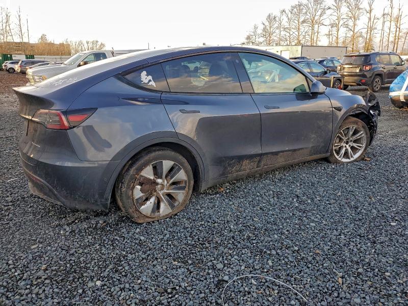 Фото 3 - TESLA MODEL Y
