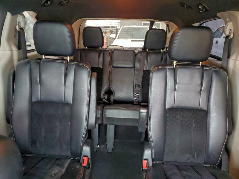 Фото 10 - DODGE CARAVAN