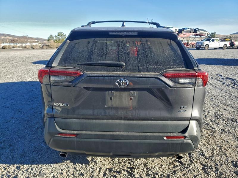 Фото 6 - TOYOTA RAV4