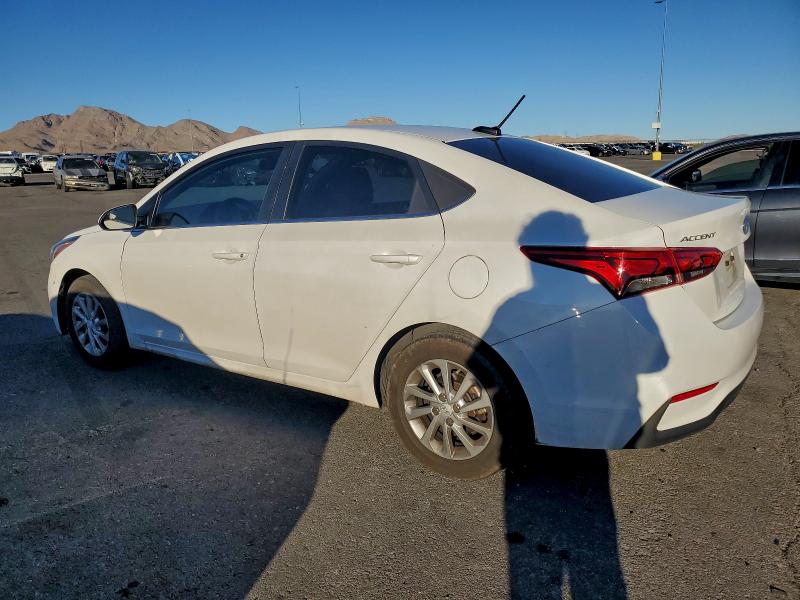 Фото 2 - HYUNDAI ACCENT