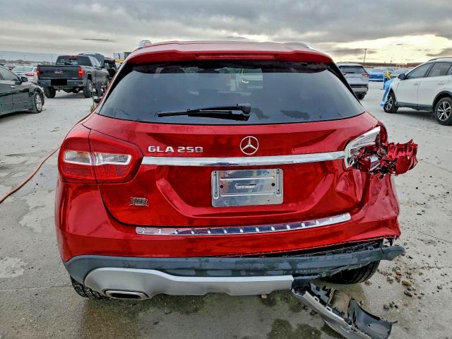 Фото 6 - MERCEDES-BENZ GLA-CLASS