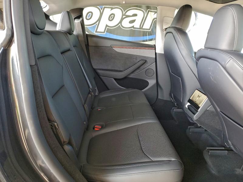 Фото 10 - TESLA MODEL Y