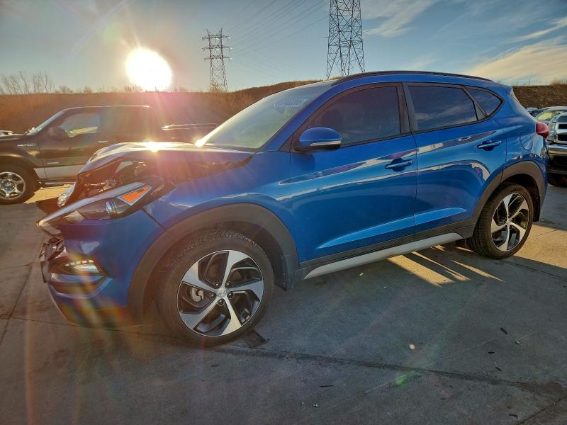 Фото 1 - HYUNDAI TUCSON