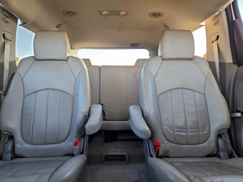 Фото 10 - CHEVROLET TRAVERSE