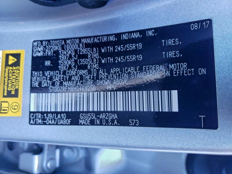 Фото 13 - TOYOTA HIGHLANDER