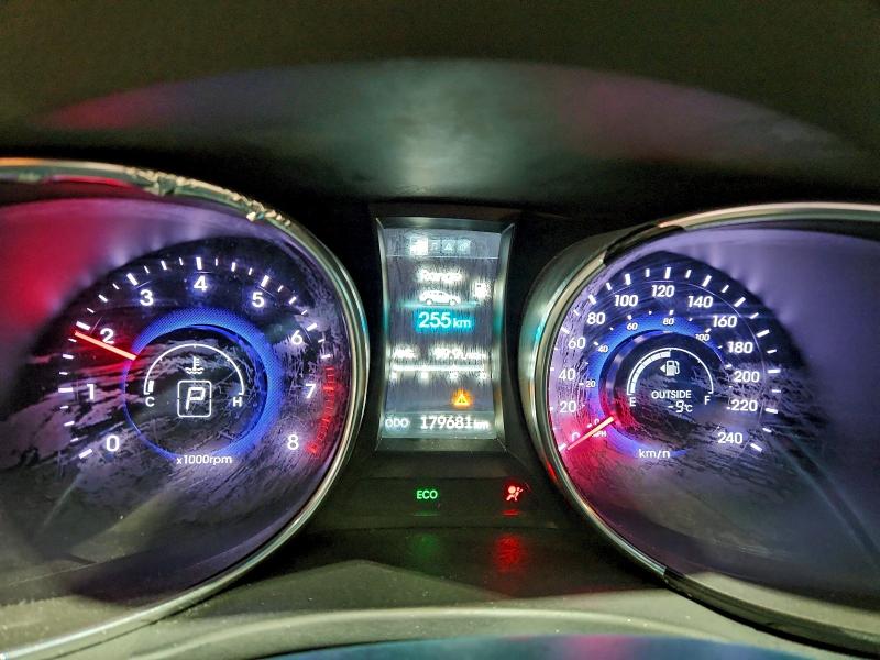 Фото 9 - HYUNDAI SANTA FE