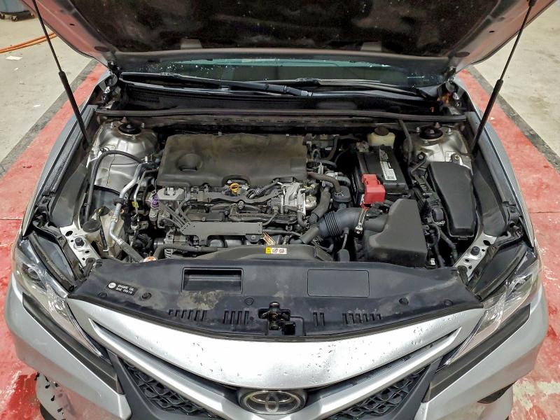 Фото 11 - TOYOTA CAMRY