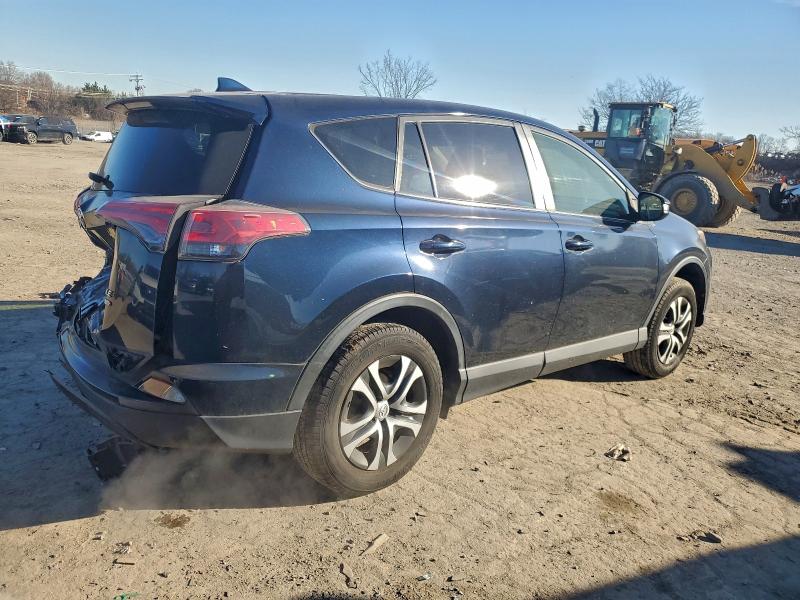 Фото 3 - TOYOTA RAV4