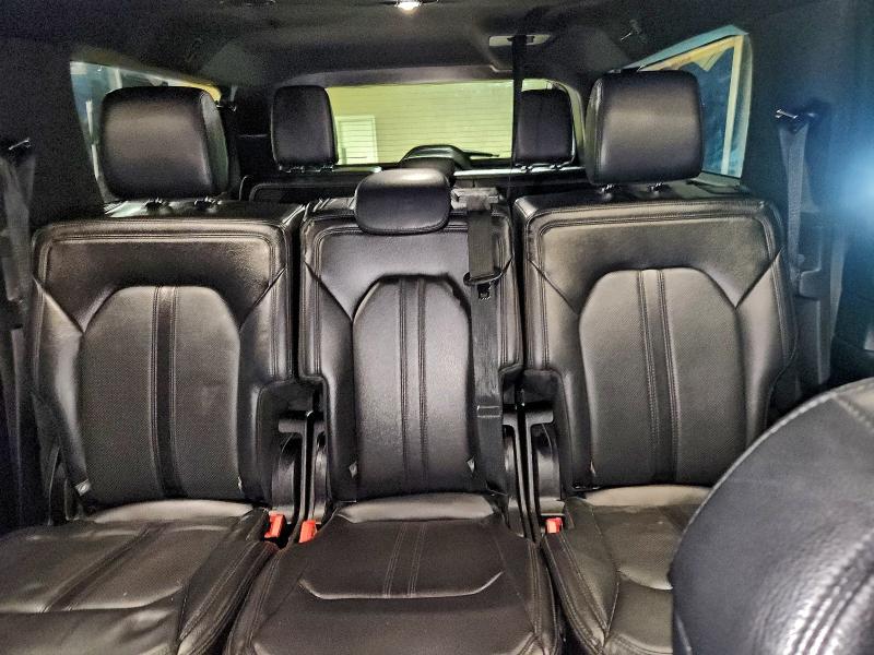 Фото 10 - FORD EXPEDITION