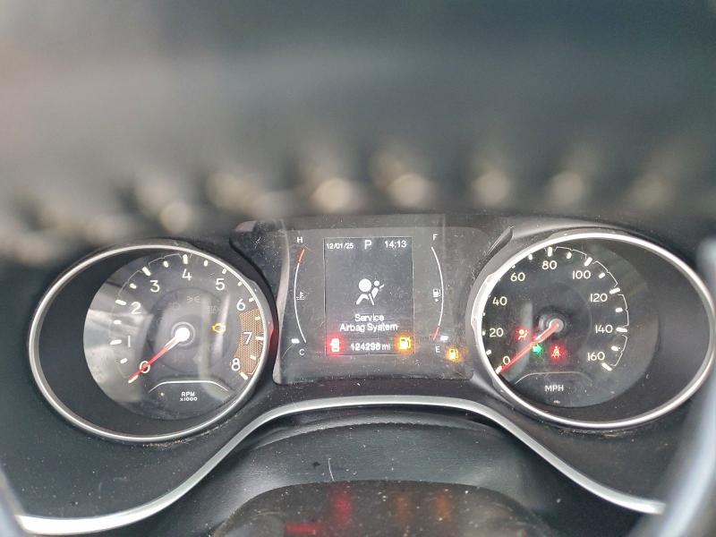 Фото 9 - JEEP COMPASS