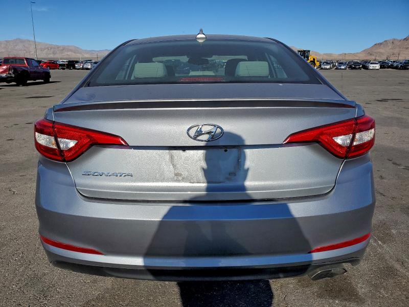 Фото 6 - HYUNDAI SONATA