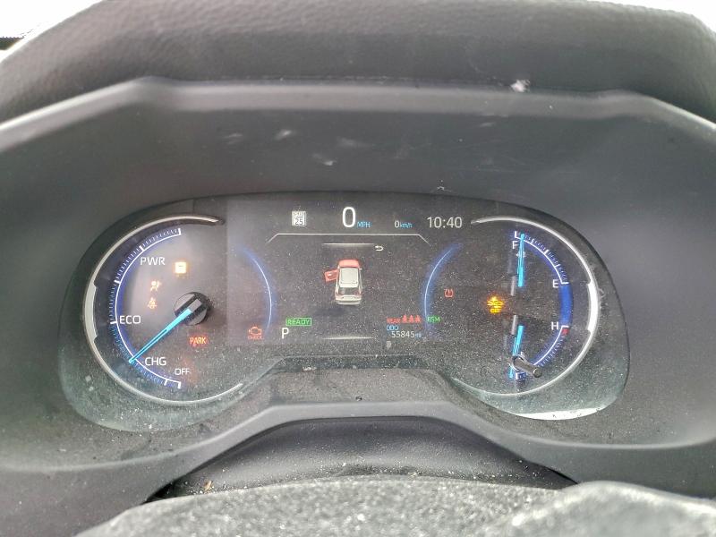 Фото 9 - TOYOTA RAV4