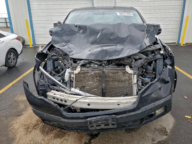 Фото 5 - HONDA RIDGELINE