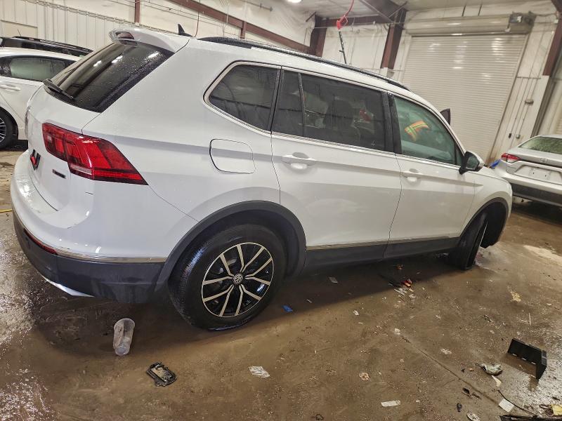 Фото 3 - VOLKSWAGEN TIGUAN