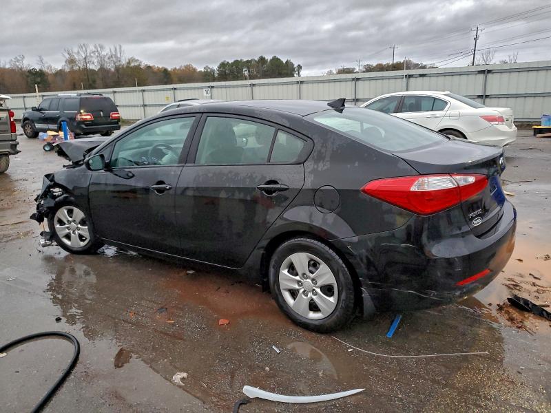 Фото 2 - KIA FORTE