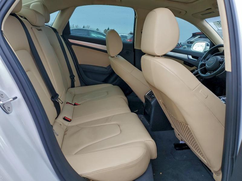 Фото 10 - AUDI A4