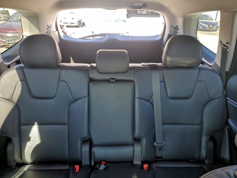 Фото 10 - KIA TELLURIDE