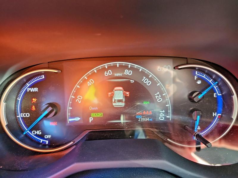 Фото 9 - TOYOTA RAV4