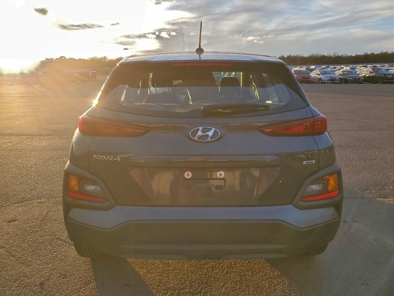 Фото 6 - HYUNDAI KONA