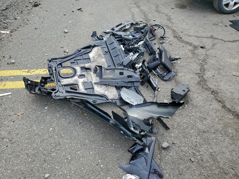 Фото 13 - NISSAN ROGUE