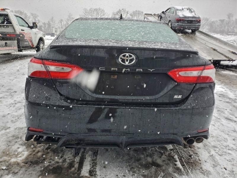 Фото 6 - TOYOTA CAMRY