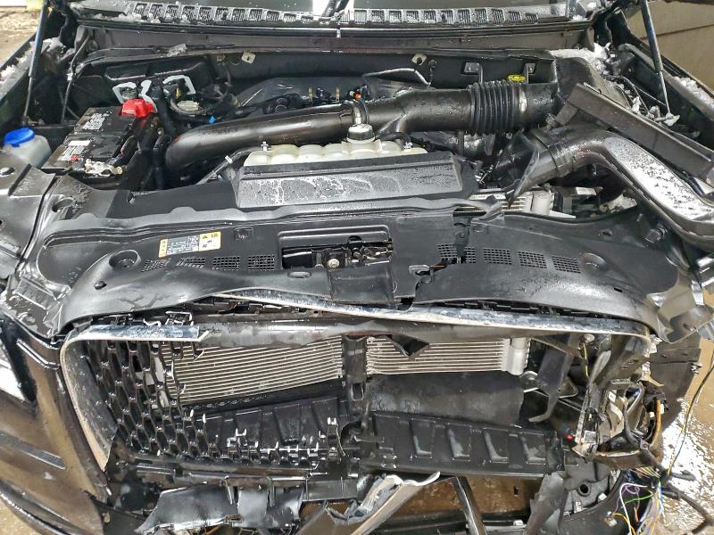 Фото 12 - LINCOLN NAVIGATOR