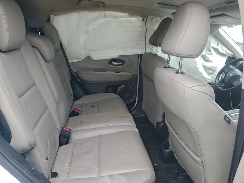 Фото 11 - HONDA HR-V