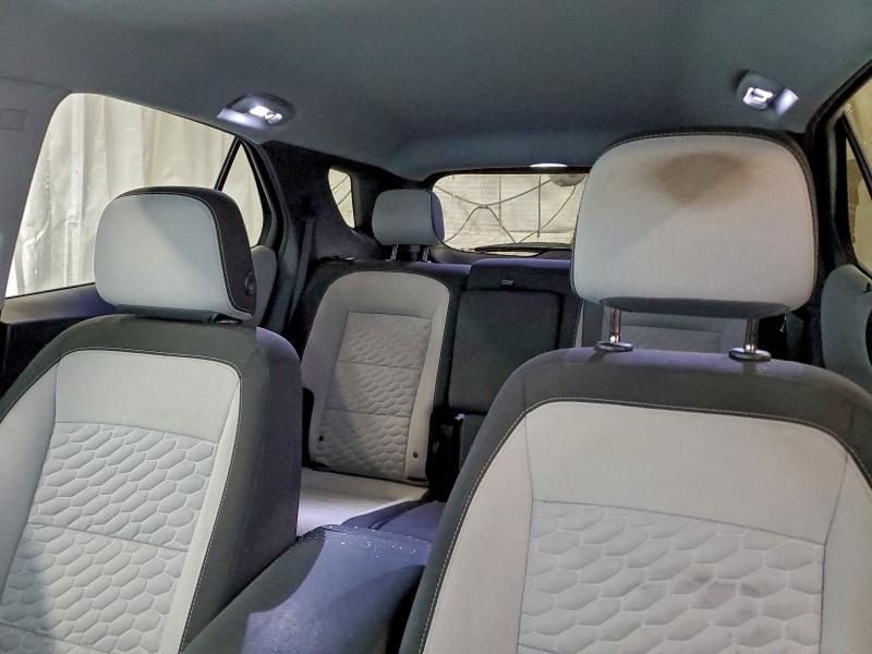 Фото 10 - CHEVROLET EQUINOX