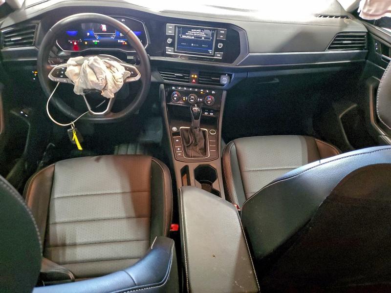 Фото 8 - VOLKSWAGEN JETTA