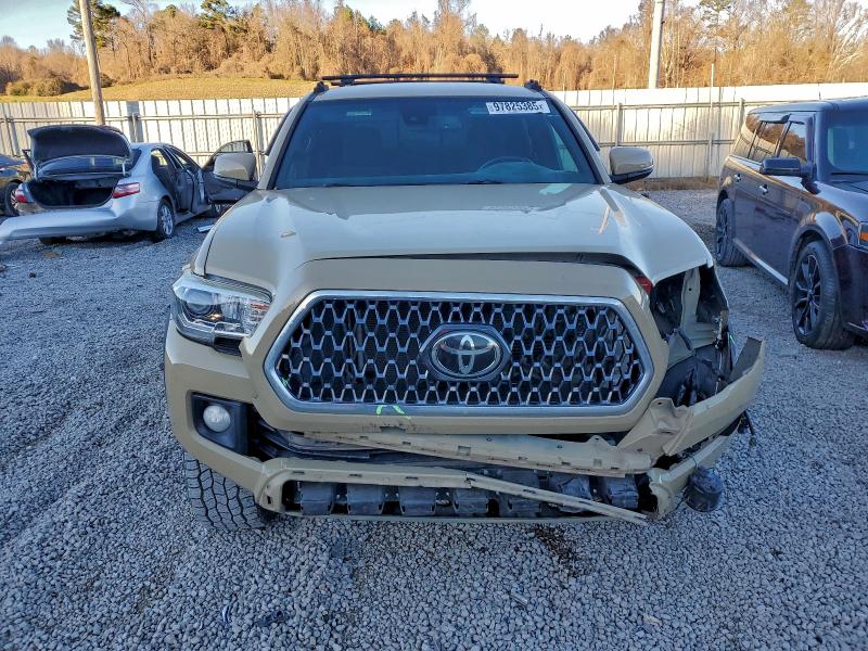 Фото 5 - TOYOTA TACOMA