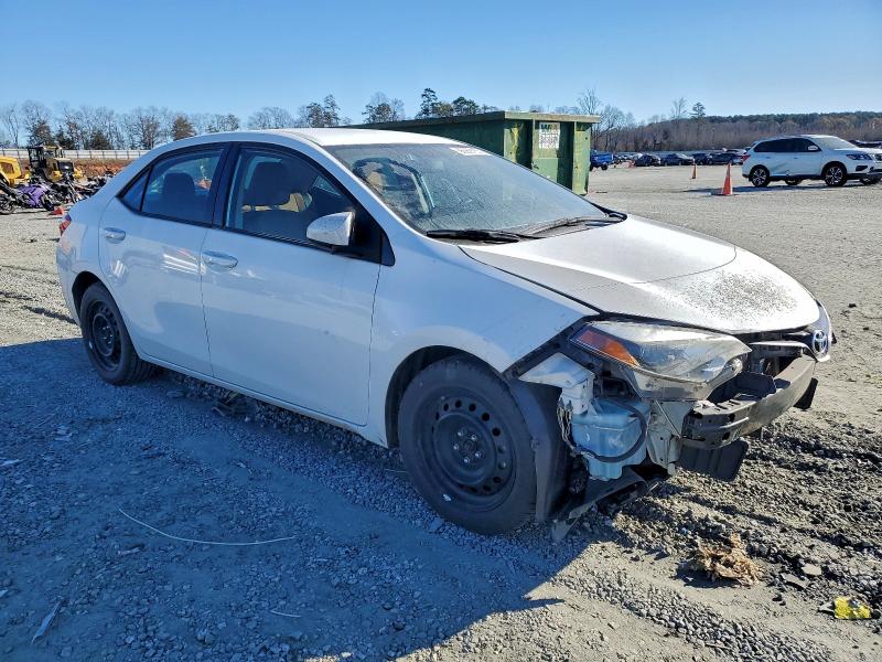 Фото 4 - TOYOTA COROLLA