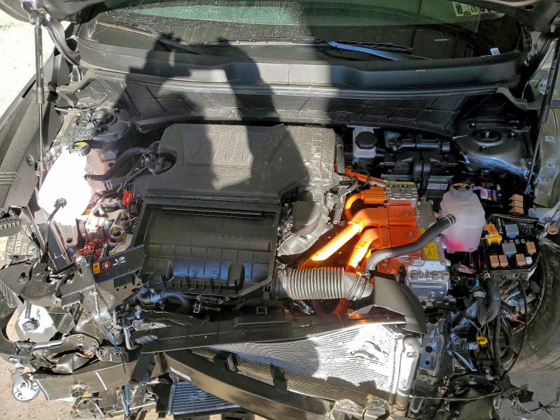 Фото 11 - KIA NIRO