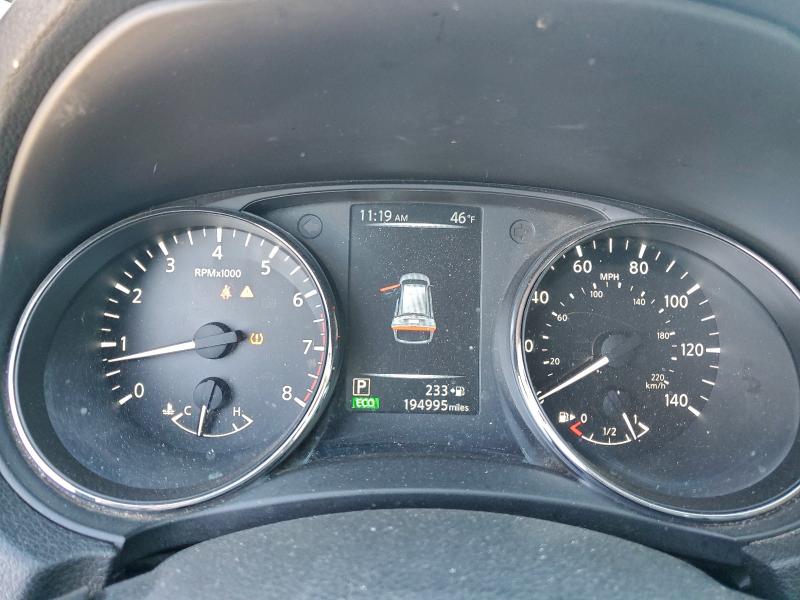 Фото 9 - NISSAN ROGUE