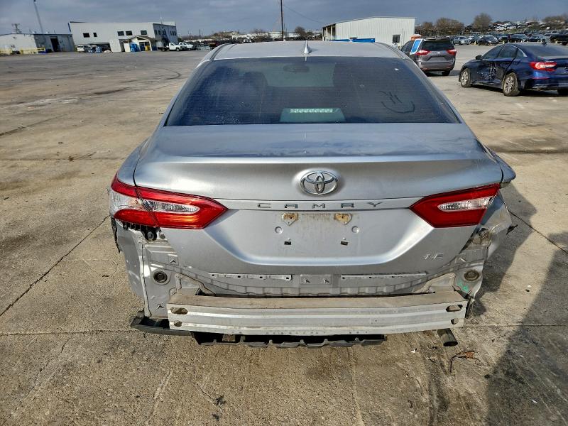 Фото 6 - TOYOTA CAMRY