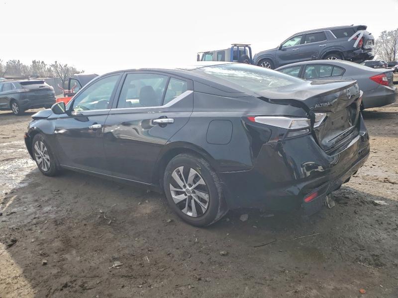 Фото 2 - NISSAN ALTIMA