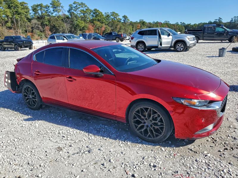 Фото 4 - MAZDA 3