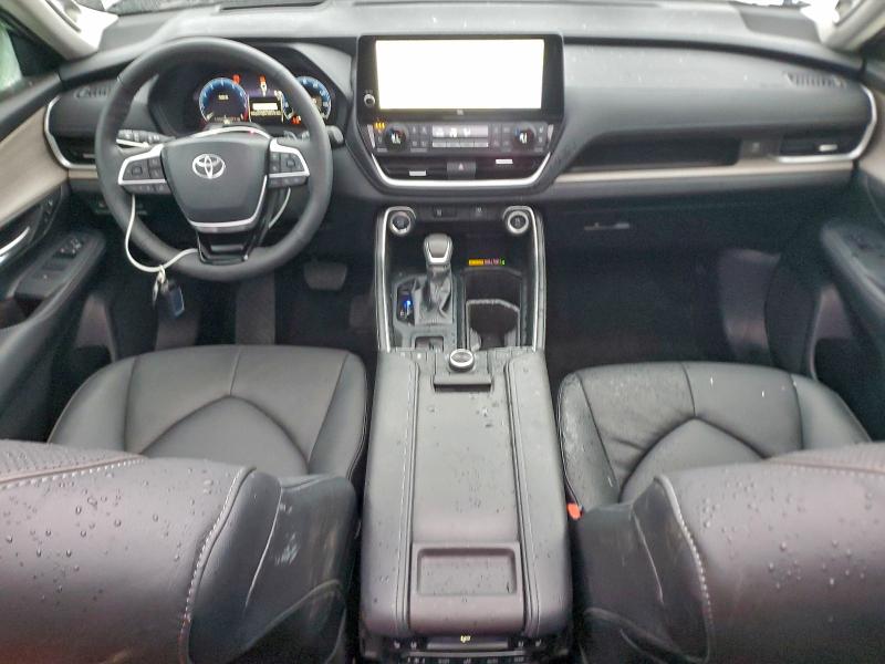 Фото 8 - TOYOTA GRAND HIGH