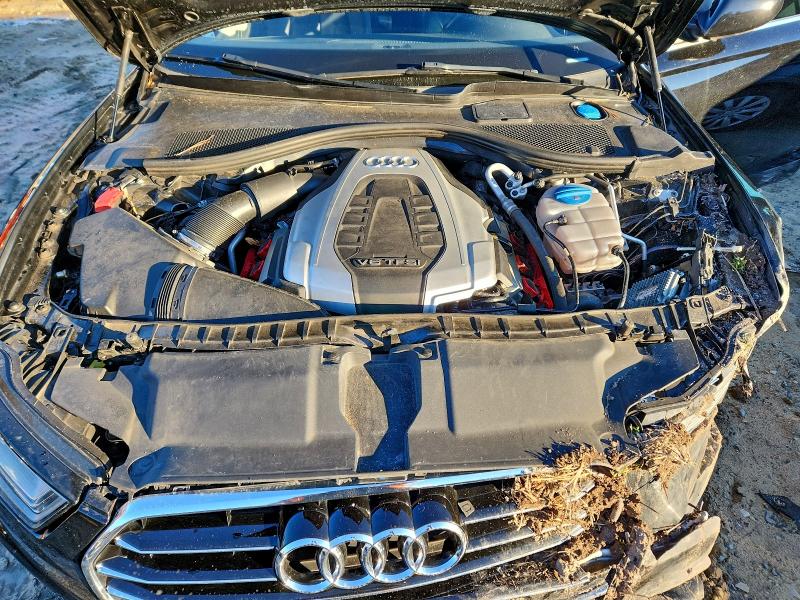 Фото 11 - AUDI A6