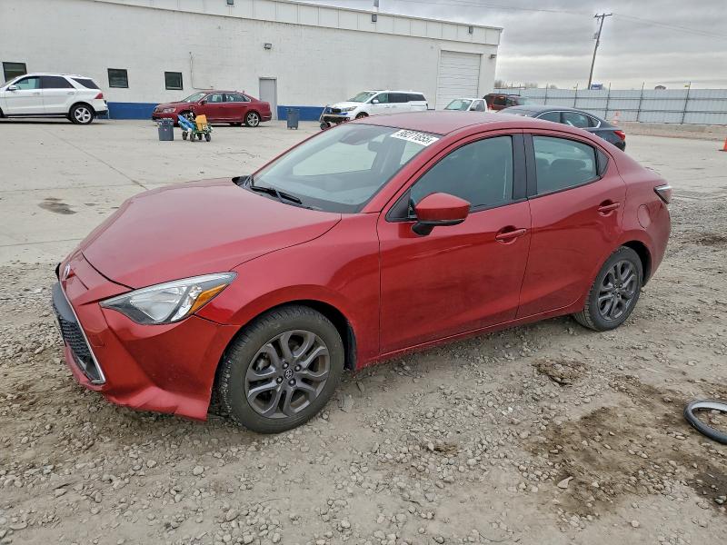 Фото 1 - TOYOTA YARIS