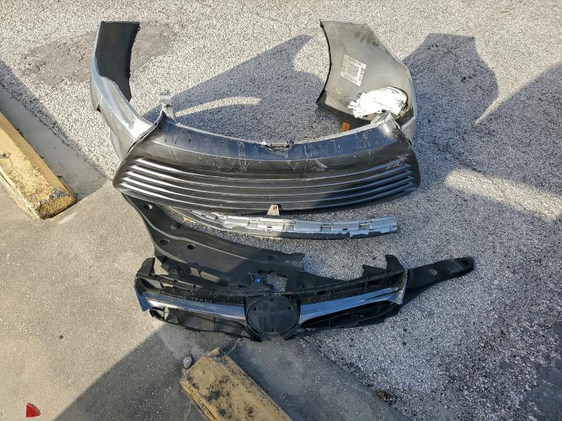 Фото 12 - TOYOTA CAMRY