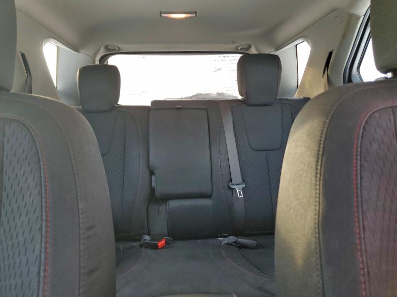 Фото 10 - CHEVROLET EQUINOX