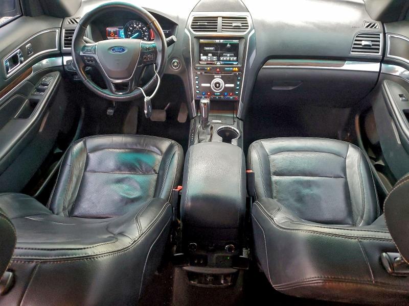 Фото 8 - FORD EXPLORER