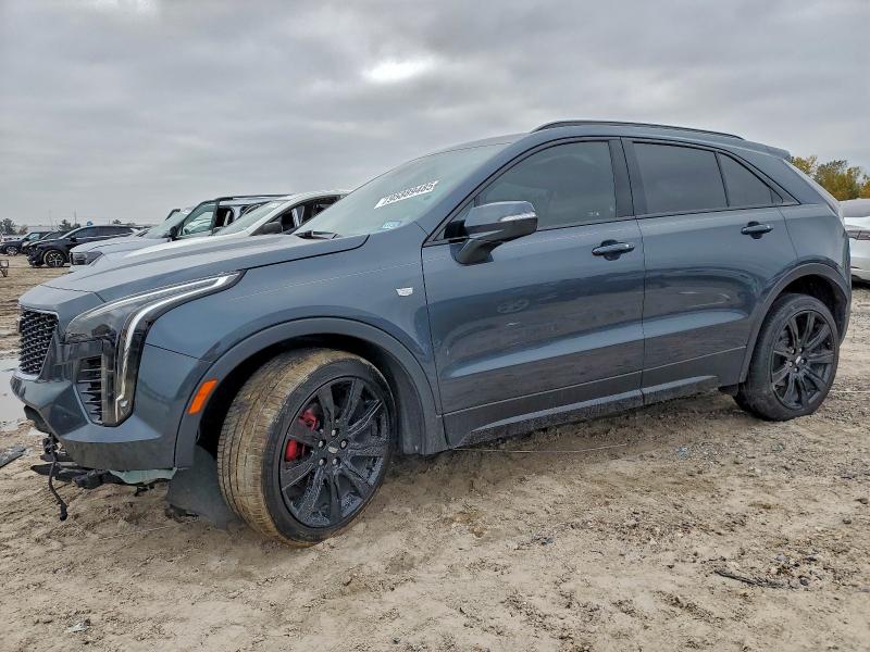 Фото 1 - CADILLAC XT4